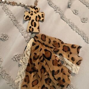Leopard Print Cross Pendant Necklace